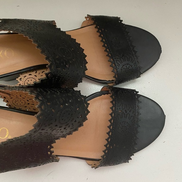 XOXO Shoes - Women’s size 8 1/2 heels!!